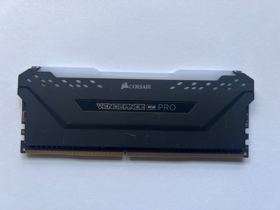 Corsair Vengeance RGB Pro 8GB DDR4 3200MHz Desktop RAM DIMM Memory