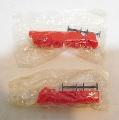 KELLOGG'S CORN FLAKES 1956 FIRE ENGINES CEREAL PREMIUM PAIR MIP UNUSED PLASTIC