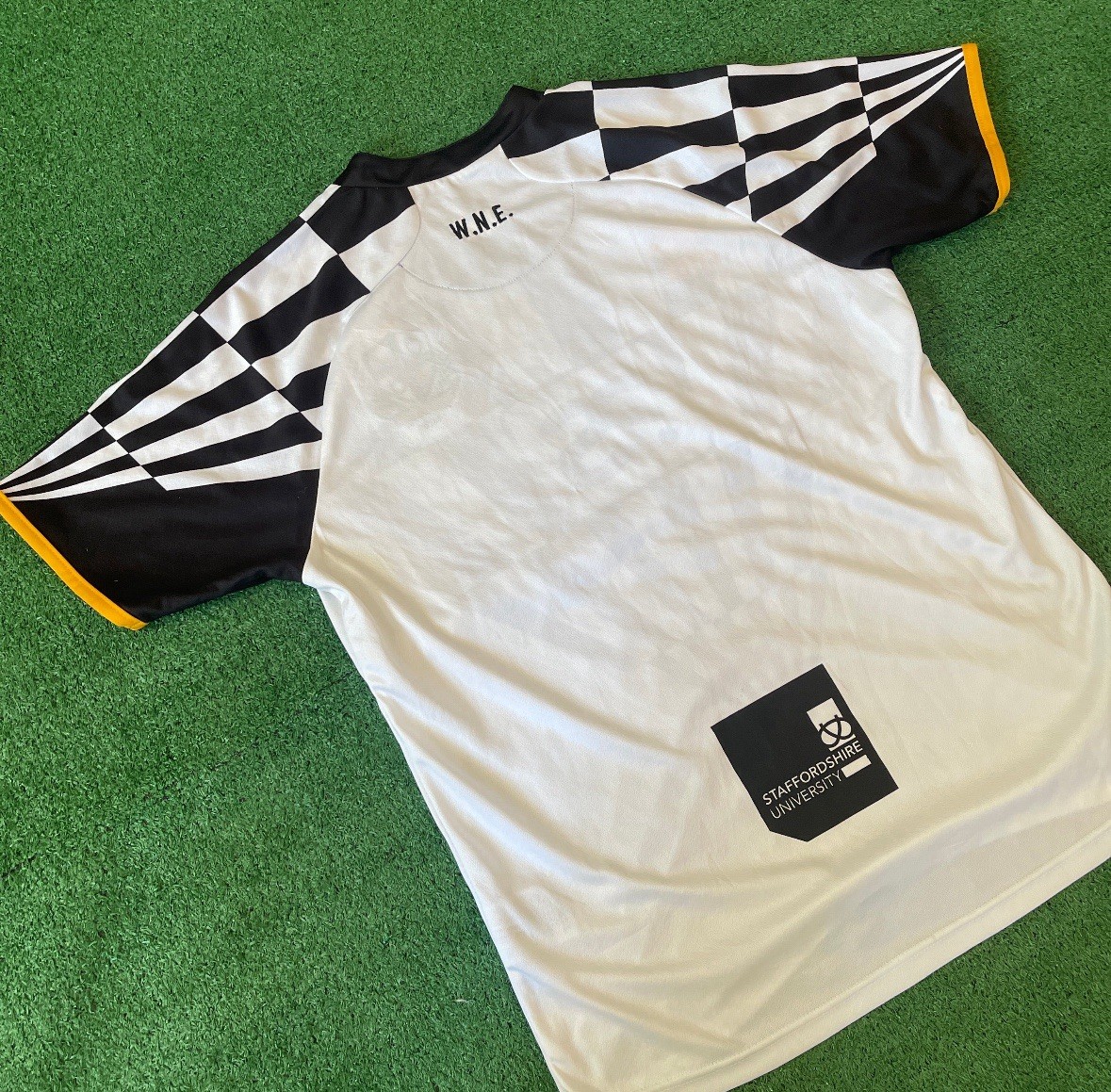 Errea Port Vale FC 2020/21 Home Football Kit (M)