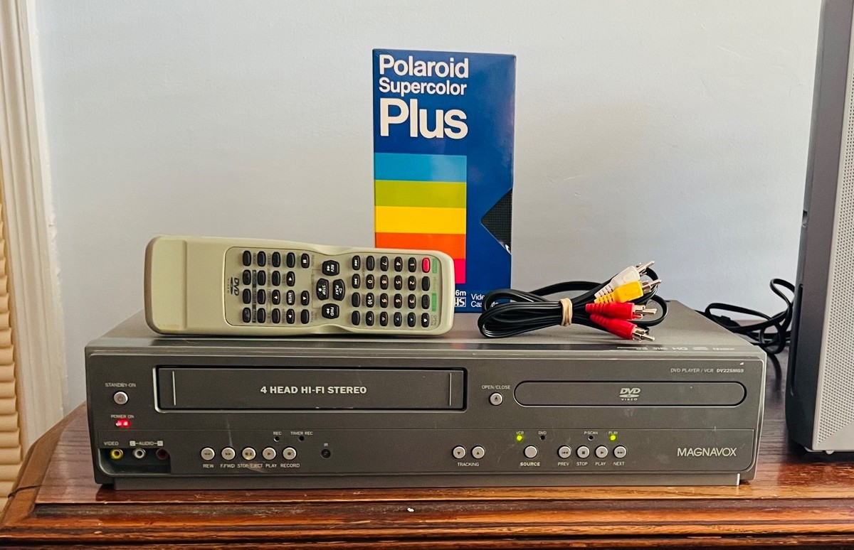Magnavox DV225MG9 DVD VCR Combo Player VHS Recorder w/Remote