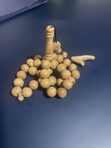 RARE ANTIQUE WHITE CORAL ISLAMIC PRAYER BEATS نوادر اليسر الأبيض