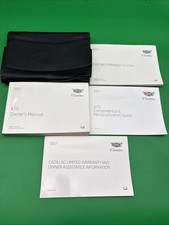2017 Cadillac XT5 Owners Manual With Case