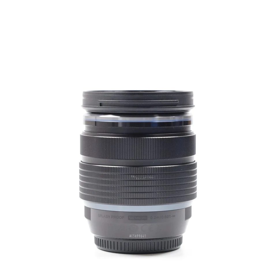 OLYMPUS M.ZUIKO DIGITAL ED 12-40mm F2.8 PRO NEGRO [Casi Como Nuevo] #197AA - Imagen 3 de 4