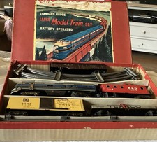 Boxed Japanese Battery Operated Tin Train Set 1960  s-70  s