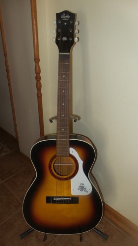 Vintage Stella Harmony Guitar, Fullsize 15" Lower Bout, 1 Owner, Extremely Clean