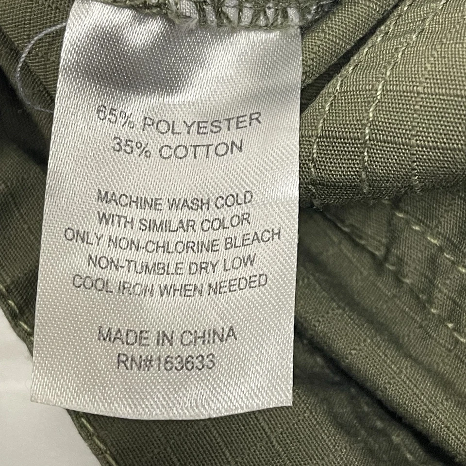 Pantalones cortos cargo Buffalo para hombre con cinturón talla: 40 Foto 3 de 4