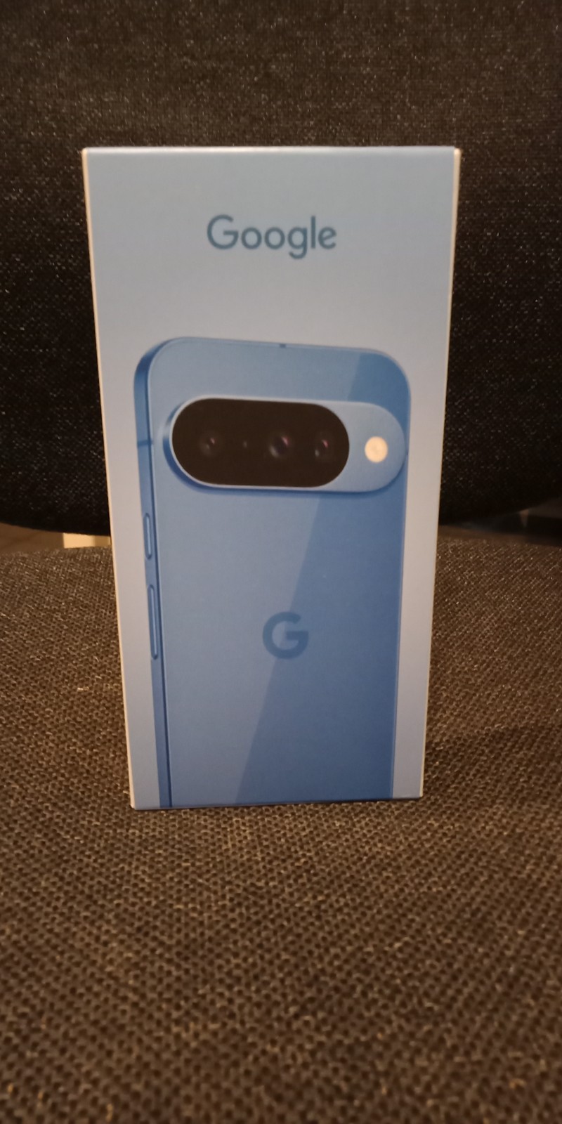 PAY $918 Google Pixel 10 5G 128GB - Black Obsidian New Sealed with Tax invoice