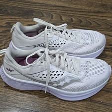Saucony Ride 17 Shoes In Viola Moon Running Shoes Women  s Size 9.5 sneakers