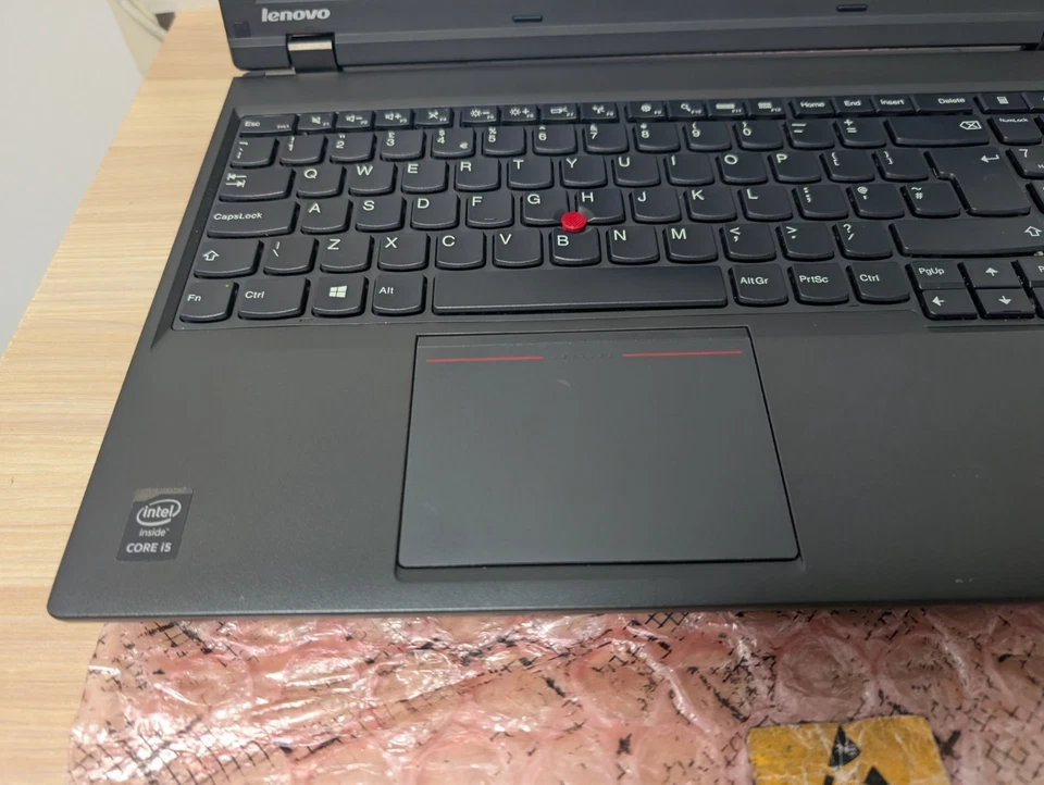 Lenovo ThinkPad L540 - i5-4300M - 4GB Ram - No Storage - BIOS Locked - Image 2 of 4