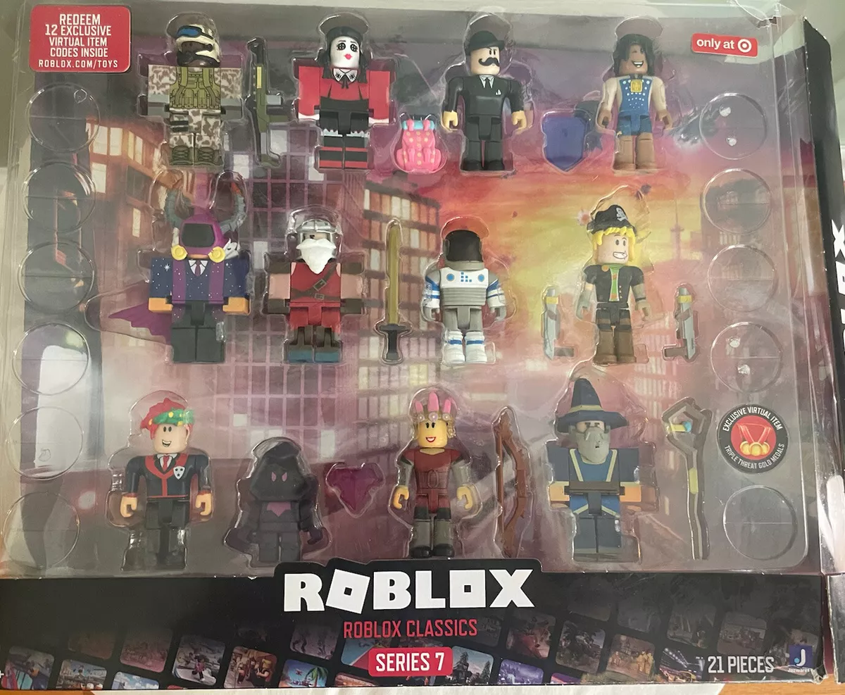 Roblox Classics Series 4 Twenty-One Piece Set 12 Exclusive Virtual Codes :  Toys & Games 