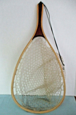 Cortland Fishing Net Catch and Safe Release Bamboo Frame Rubber Net 23 x 11