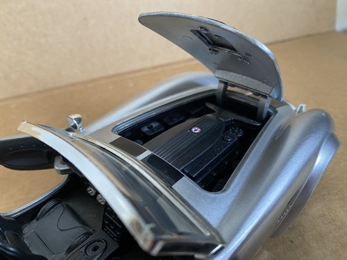 Jada Toys 1965 Shelby Cobra 427 S/C, 1:24 Scale, Silver, Spares Or Repairs. - Picture 12 of 16