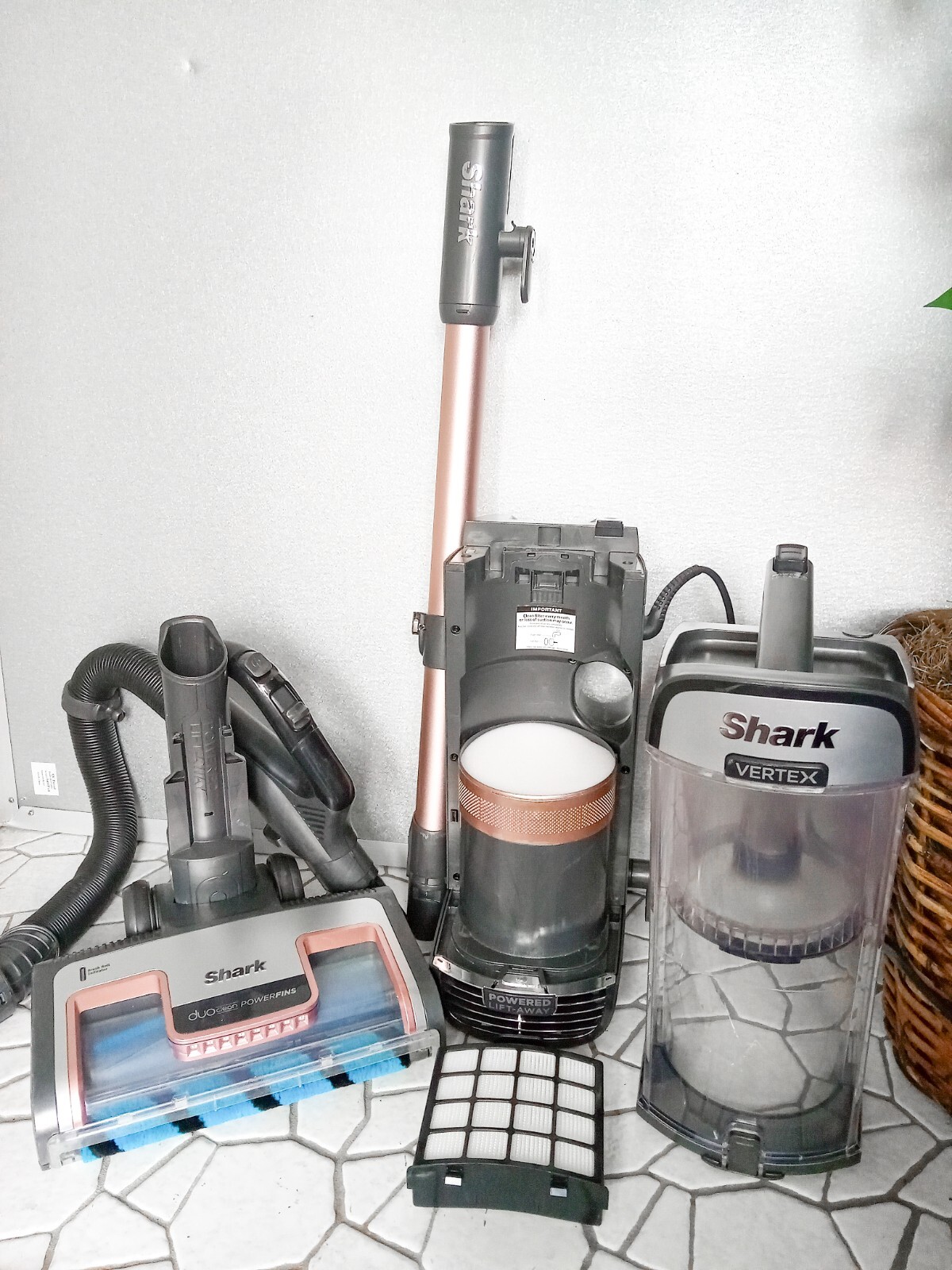 Shark Vertex DuoClean PowerFin Silver/Blue Upright Vacuum Cleaner with