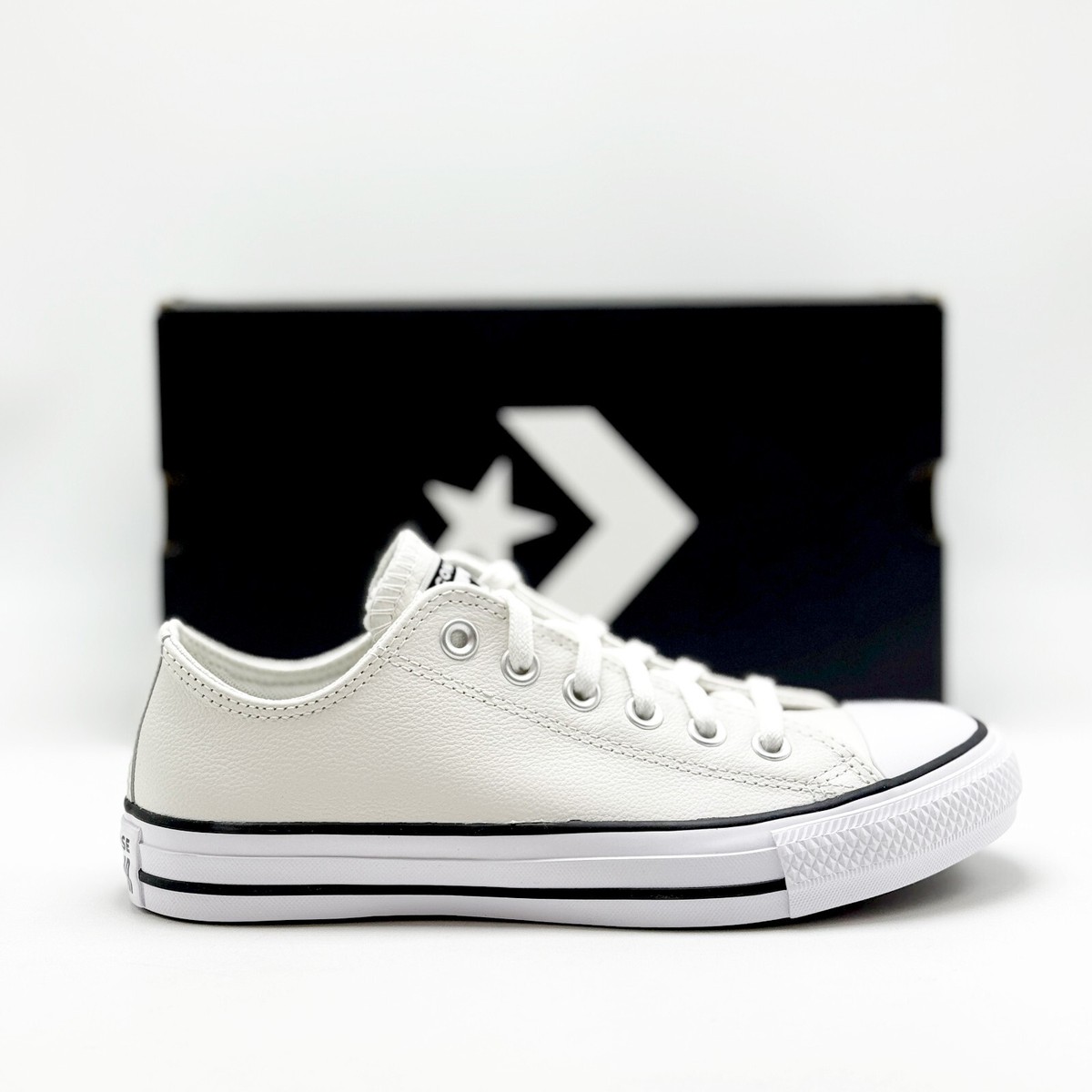 NEW* Unisex CONVERSE Chuck Taylor All Star Leather Low Top WHITE