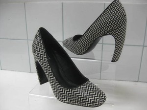 black and white court shoes uk