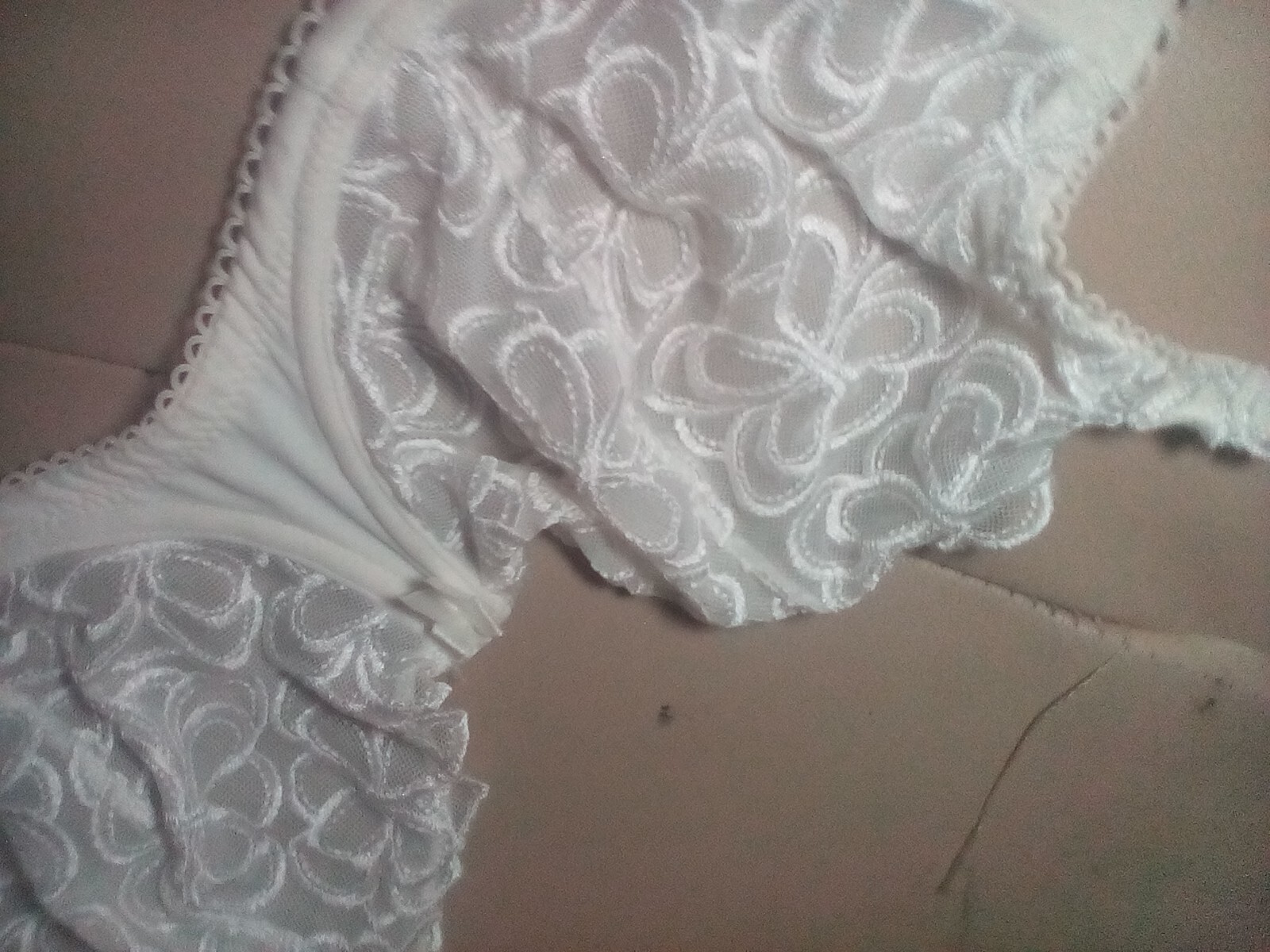 Bild 2 von 8