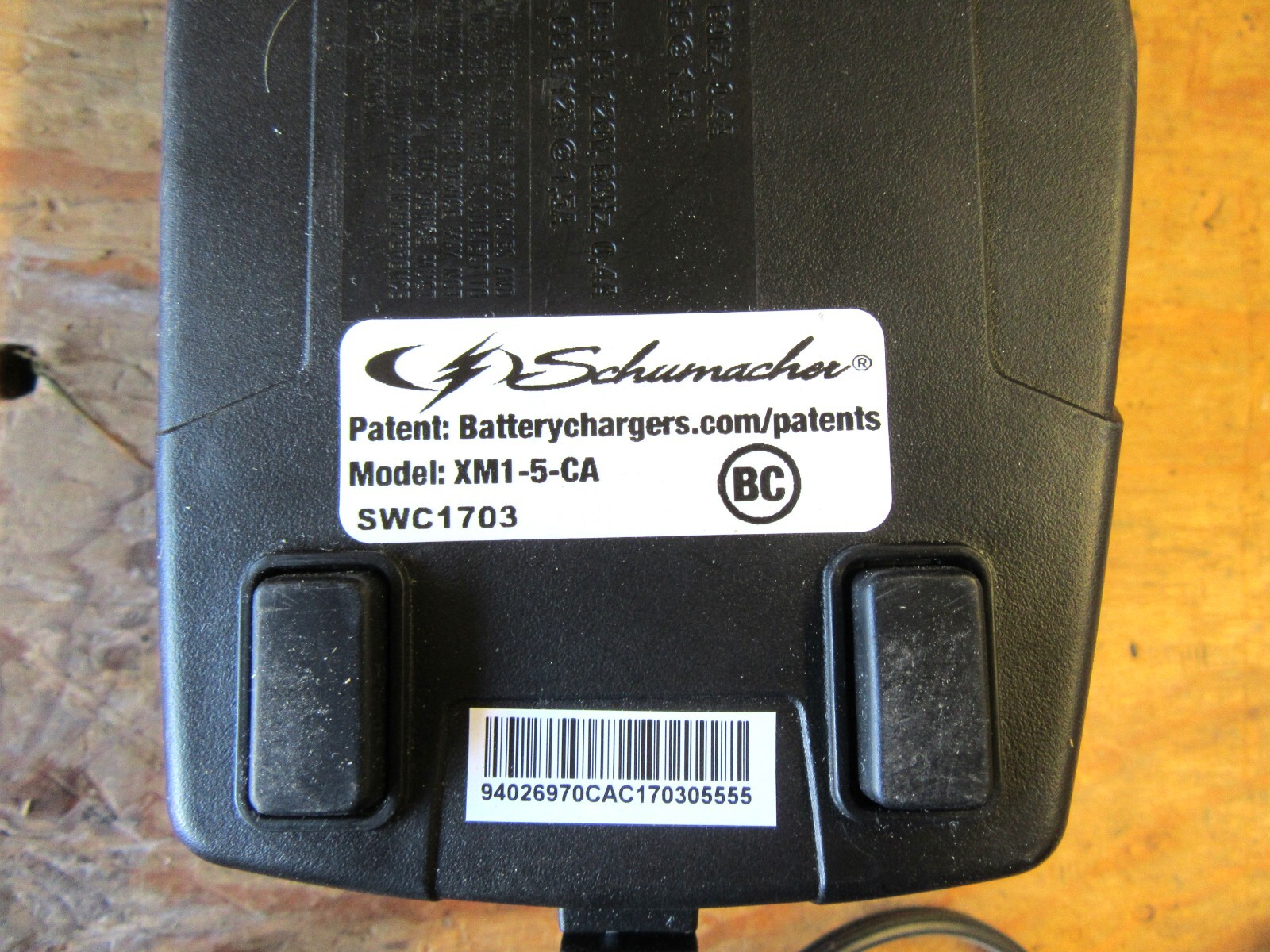 Schumacher 1.5A Battery Charger/Maintainer XM15CA B12 eBay
