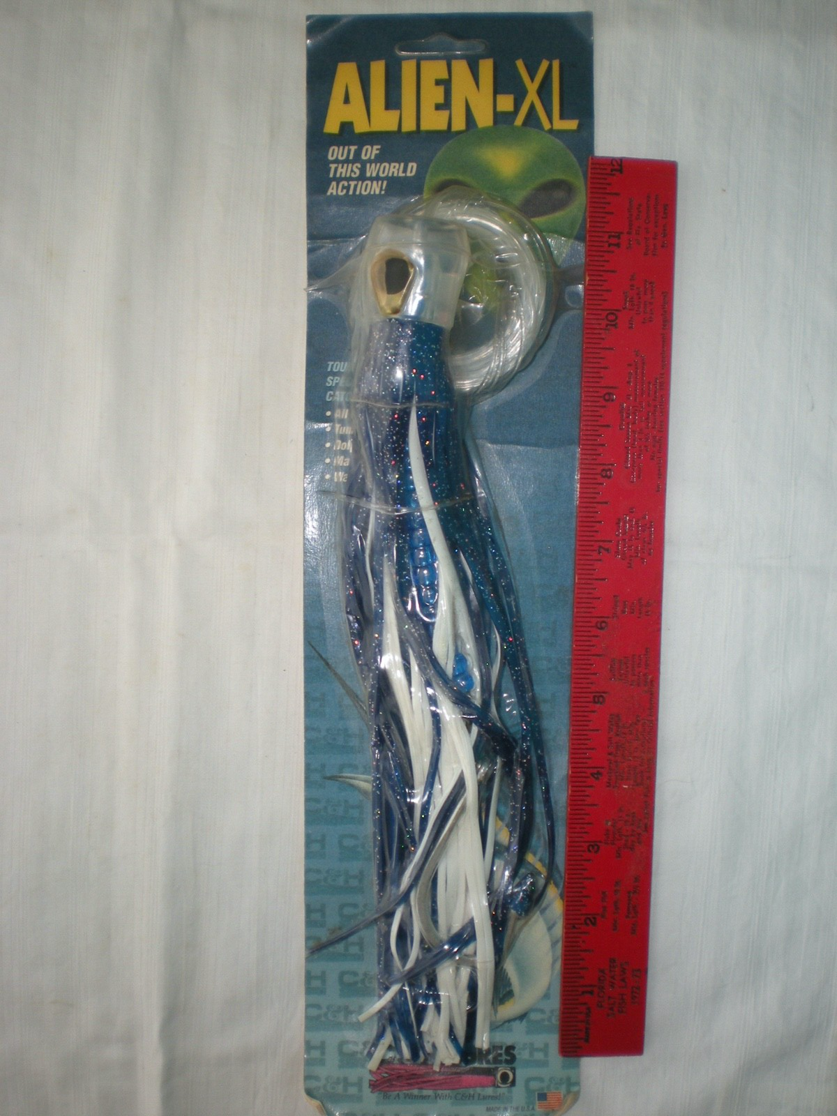 Alien-XL C&H Trolling Lure 11in Blue White Dolphin Rigged New Condition
