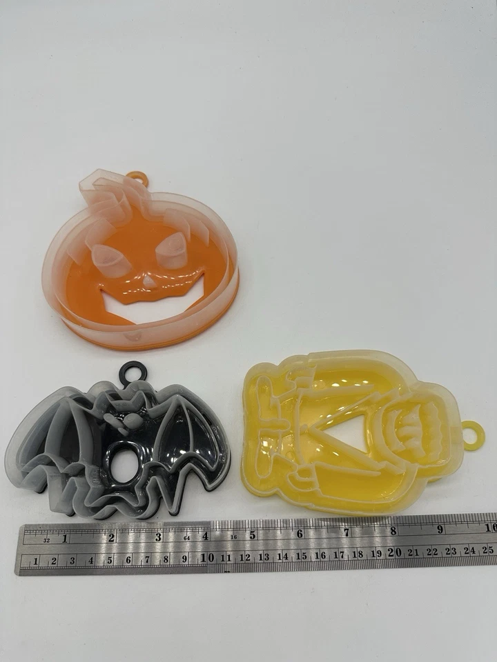 KitchenCraft 3D Niños Cortador de Galletas/Galletas Murciélago Calabaza Monstruo Tema Halloween Foto 4 de 4