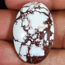 natural WILD HORSE oval cabochon loose gemstone 31.15 Carat. (19 x 29 x 06 mm)