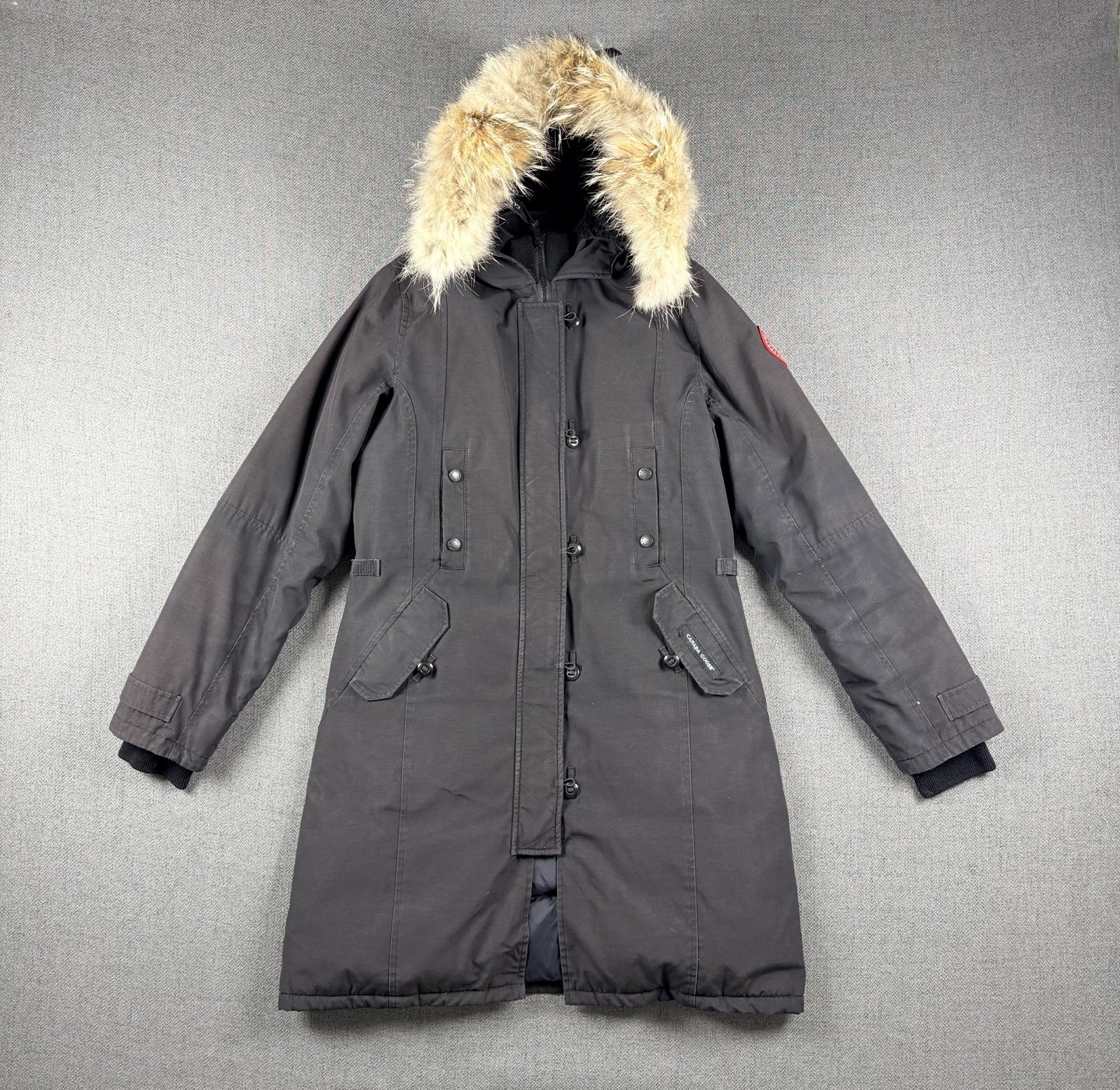 Canada Goose Kensington Size M Black Down Parka Fur Hood Women
