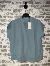 NWT Mandala Dolman Top Scrub Uniform - Tourmaline Blue Size MEDIUM