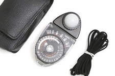 Sekonic Studio Deluxe II Light Meter CA01-B4596-2D3A with Case Strap