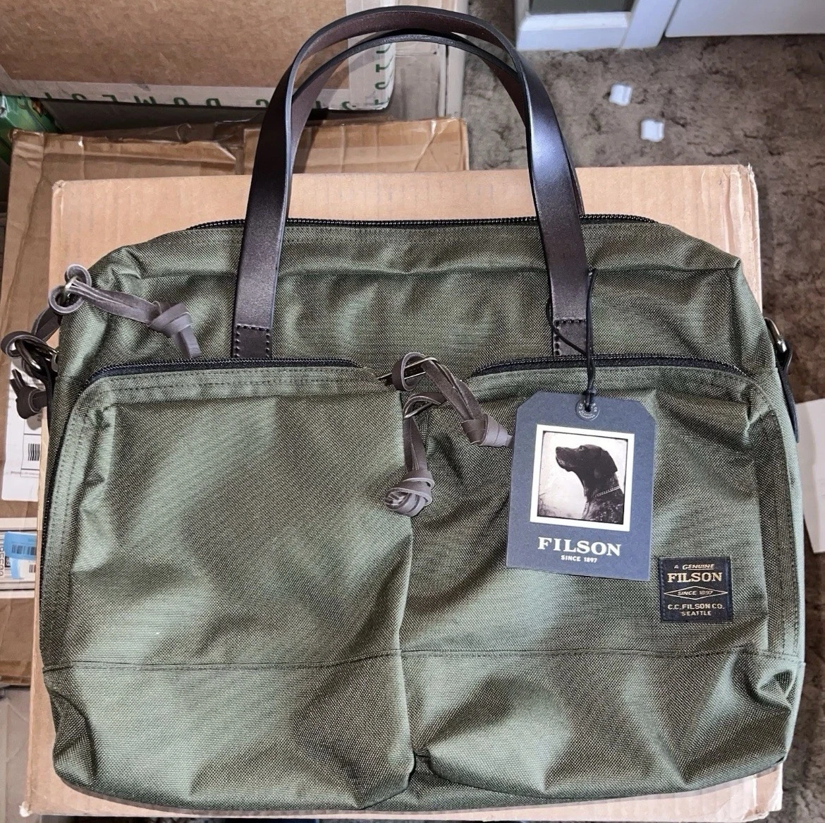 FILSON Dryden Otter Green Briefcase 20295179 New With Tags Messenger Laptop Bag