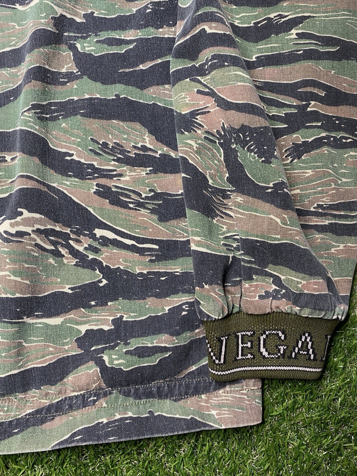 Vintage Renegade Shirt Mens XXL Paintball Tiger Stripe Camo Long Sleeve Jersey