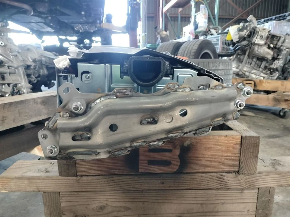 HYBRID BATTERY 2018-2024 TOYOTA CAMRY Foto 3 de 4