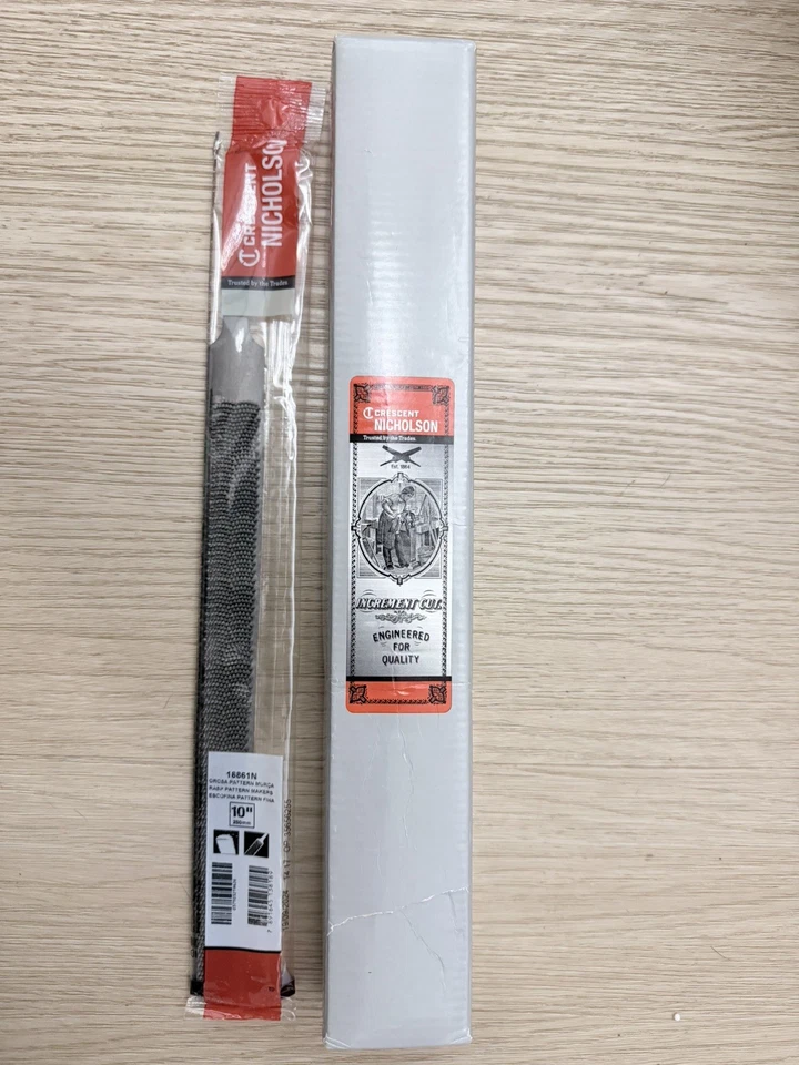 Nicholson 10 Half Round Second Cut Pattern Maker's Cabinet Rasp Number 50 - Image 2 of 2