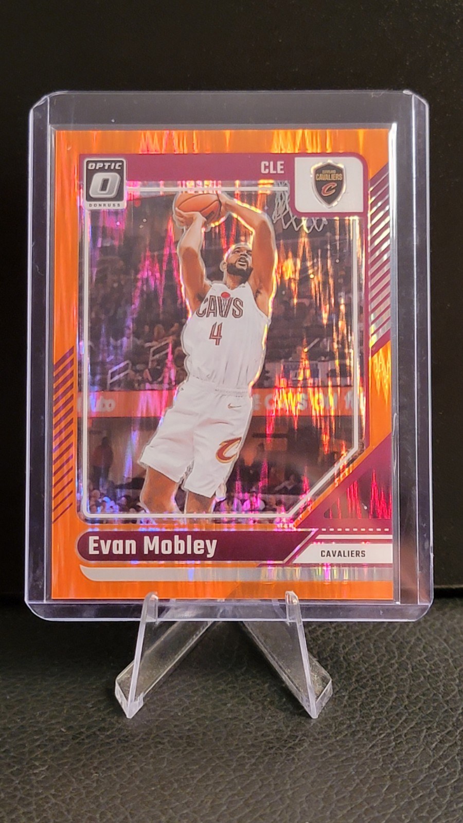 2024-25 Donruss Optic Evan Mobley #121 Orange Shock Prizm 037/225 Cavaliers