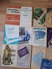 ca 26 alte Notenblätter für Akkordeon/Klavier/Gitarre 30er / 40er Jahre Antik 