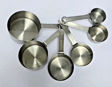 Chicago Metallic The Baking Expert Heavy Duty Measuring Cups Set of 6