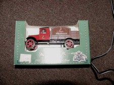 ERTL ANHEUSER BRUSH BUDWEISER 1931 HAWKEYE STAKE TRUCK 1;34 scale diecast metal