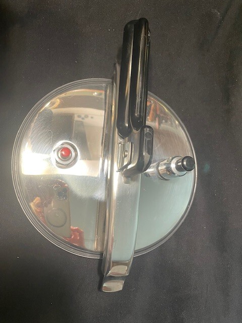 Picture 3 of 9