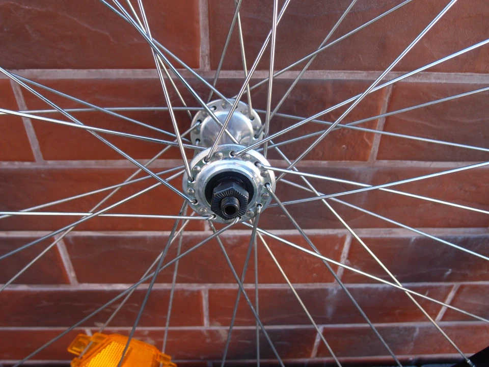 700C touring front wheel Araya PX-45 Suntour VIA Japan Wheeler Advance - Image 2 of 4