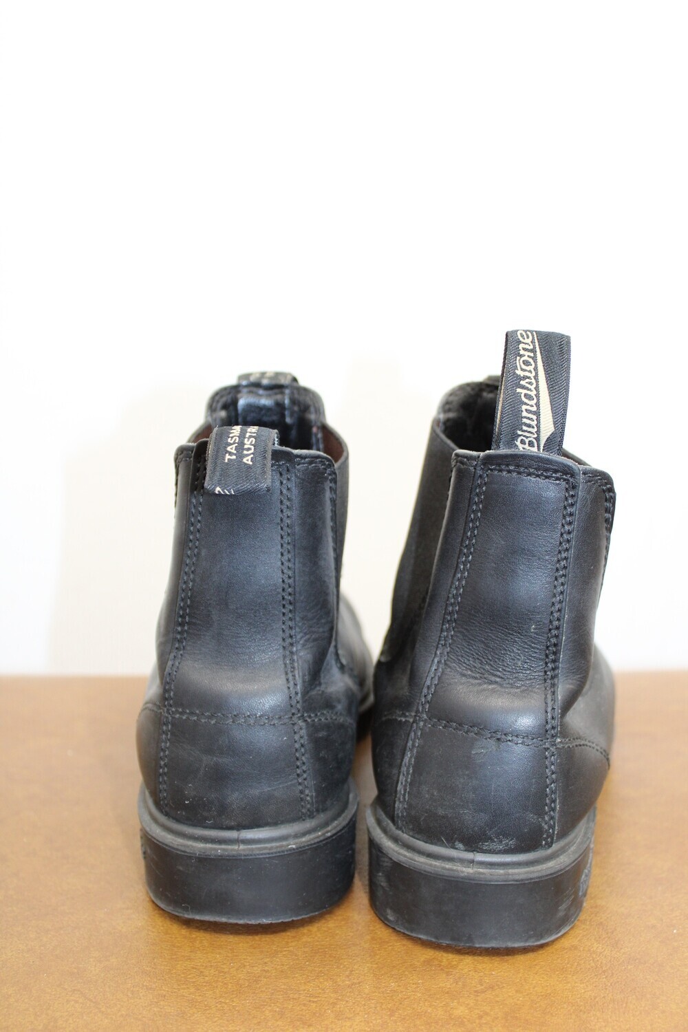 Blundstone Black Leather Chelsea Dress Boots, Size 8.5