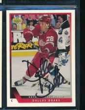 1993 94 Upper Deck Hockey Card #50 Dallas Drake Red Wings Signed autograph