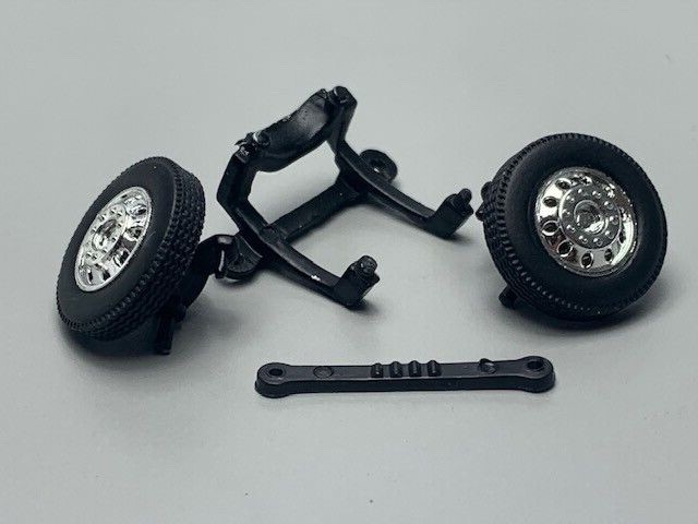 Ricambio Usato Peterbilt 359 379 389 Parte Motore Gialla Peterbilt 359/379/389 In Scala 1:64 DCP – Usato Per Modellismo E Collezionismo Parti Usate Per Collezionismo - Foto 9