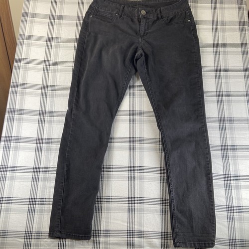 Maurices Size M-S Skinny Stretch Black 