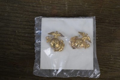 Vintage 1970 USMC Eagle Globe Anchor Collar Insignia Pair Gold EGA Vietnam Era