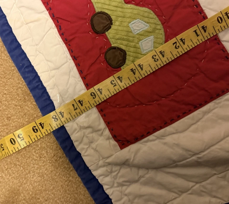 Edredón Pottery Barn para niños con tema de coche pequeño 34,5”x48,5” ver fotos usado Foto 3 de 4