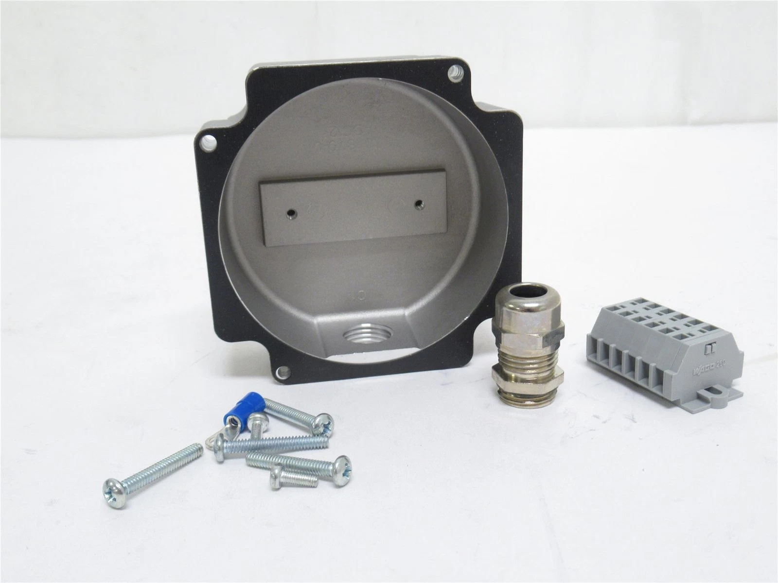 235411 New-No Box; Ross Industries 14100426 Servo Motor Extension/Shroud IP65
