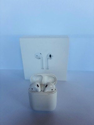 Apple AirPods 1. Generation mit Ladecase - Weiß