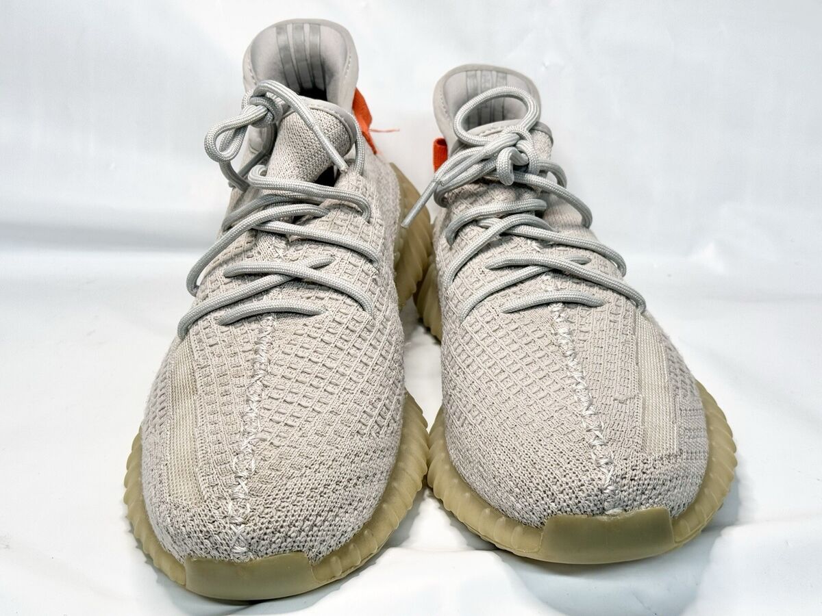 Size 9.5 - Adidas Yeezy Boost 350 V2 Tail Light Orange Size 9.5 - Adidas Yeezy Boost 350 V2 Tail Light Orange