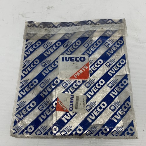 Genuine IVECO Interior Panel 50406052 - 第 1/2 張圖片