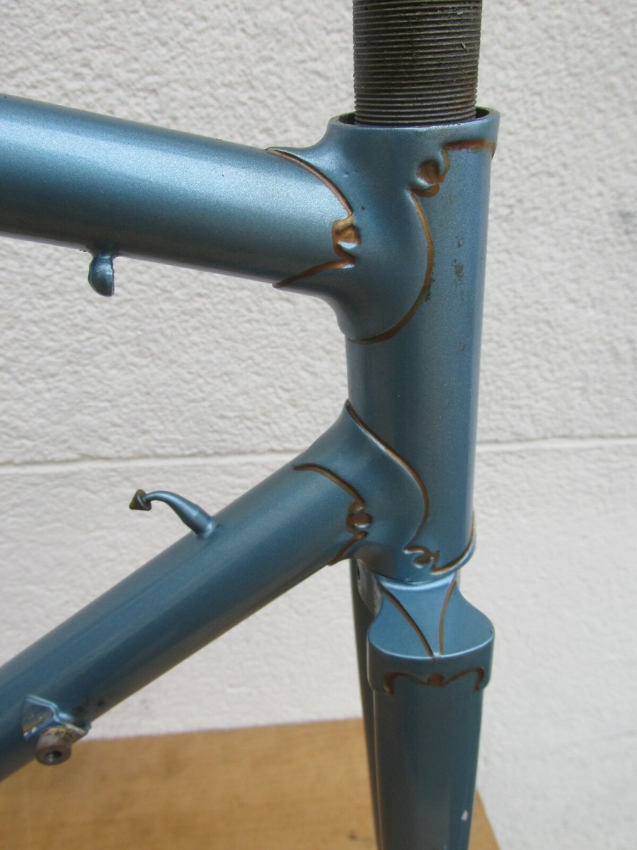 ANCIEN VÉLO DE course le peillet cadre vitus.. Old Bike EUR 145,00
