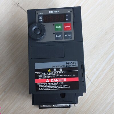 One Used For TSB inverter VFS15-2002PM 0.2KW 220V Tested