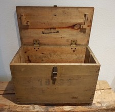alte Holz Transportkiste Milit&auml;r Kiste Griffe Stempel Leer Beh&auml;lter St&uuml;tzpunkt